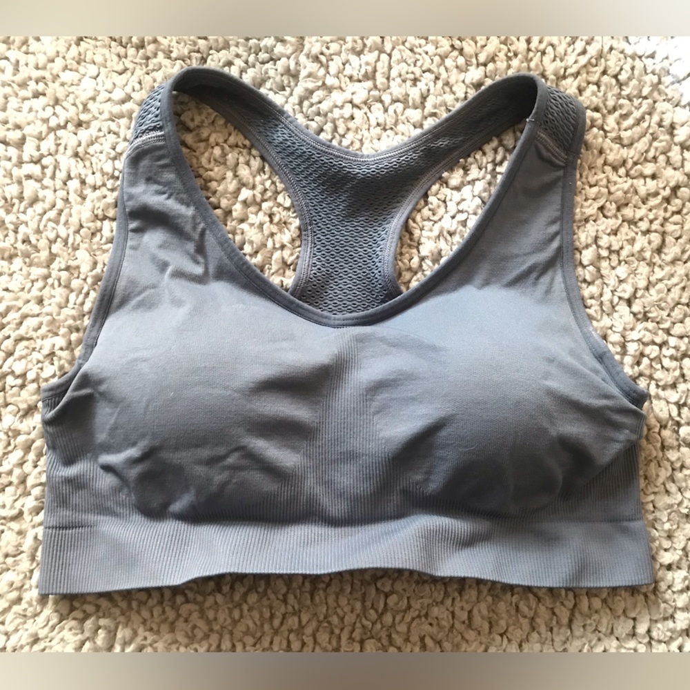 Old Navy gray sports bra